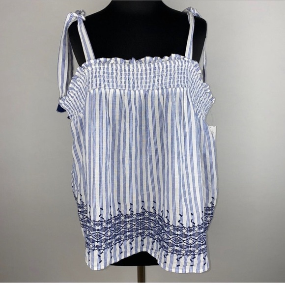 Old Navy NWT Sz Small Blue/White Smocked Striped
Embroidered Tie Strap Tank Top - Picture 2 of 9